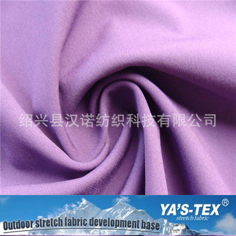 Polyester waterproof four-way stretch composite polar fleece breathable and moisture-permeable soft shell fabric