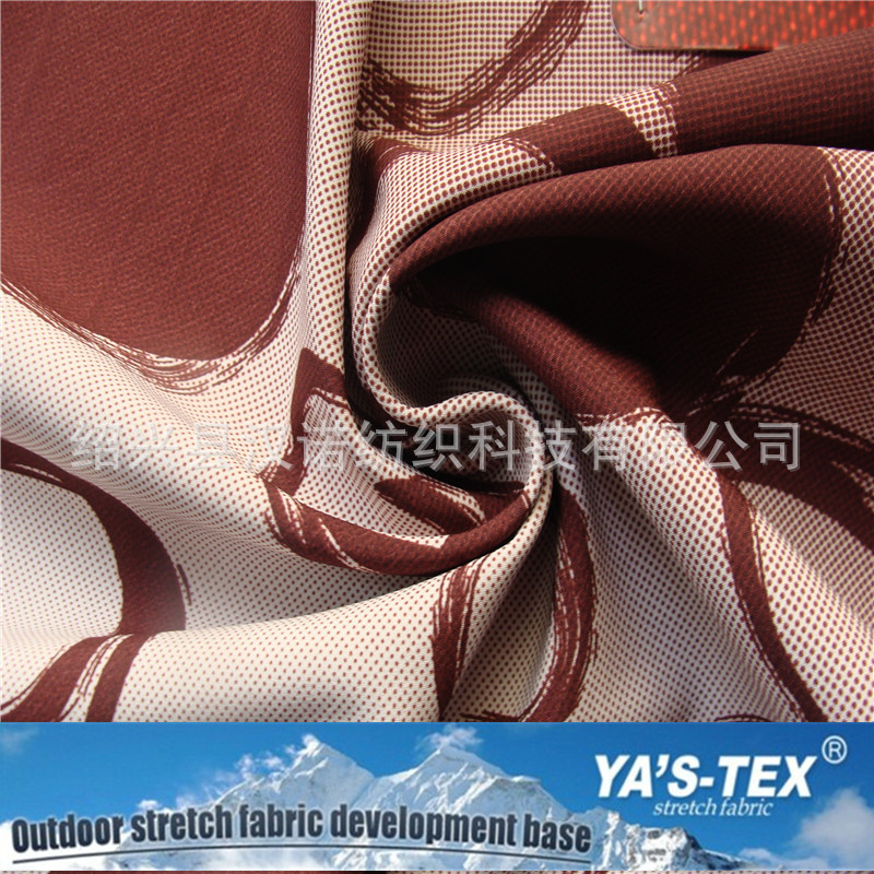 Polyester printed four-sided elastic TPU composite polar fleece waterproof and breathable outdoor fabric