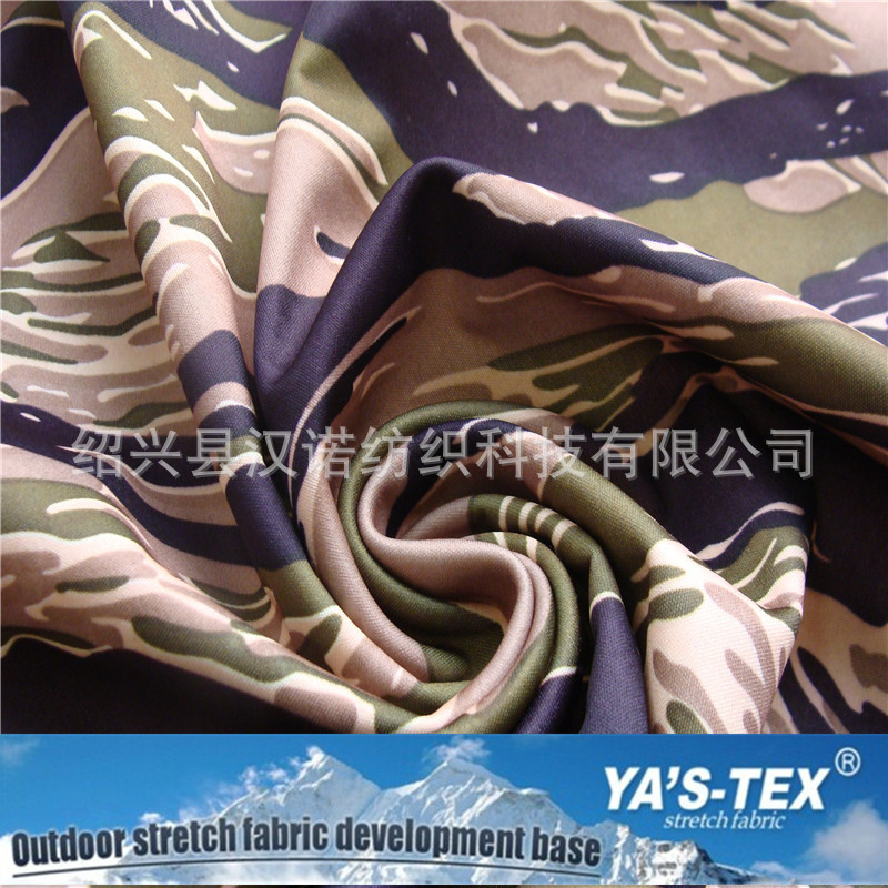 Polyester four-way elastic composite polar fleece, hot melt film technology, camouflage printing, clothing fabrics